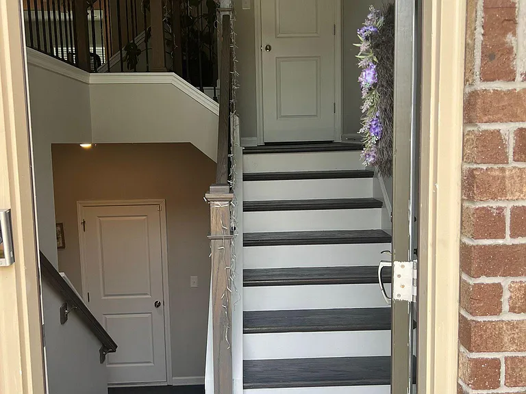 322 Commons Ave — Photo 2
