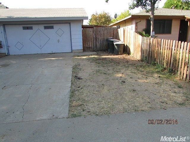 1st image of 5852 Ambler St