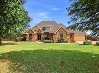 12917 SW 53rd St, Mustang, OK 73064