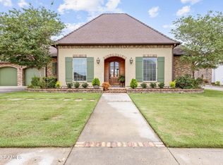 201 Green Springs Rd, Youngsville, LA 70592