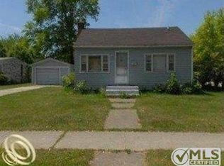 7737 Grayfield St, Dearborn Heights, MI 48127
