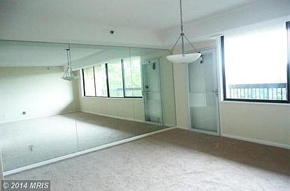 4th image of 3713 S George Mason Dr APT 404W