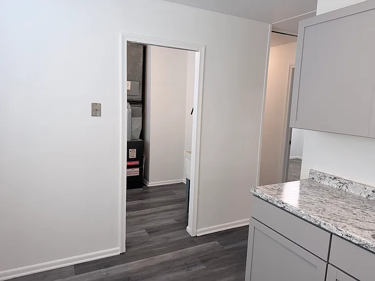 8267 Paige Ave — Photo 4