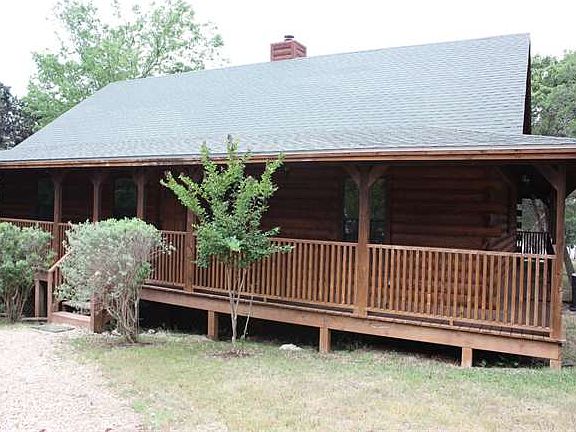 4th image of 5020 Lakeaire Cir