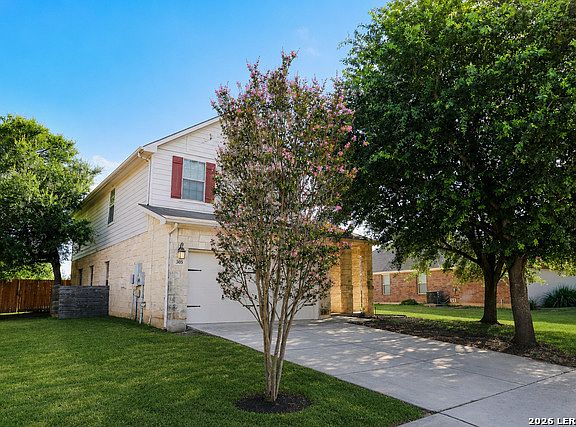 2nd image of 305 Maple Way