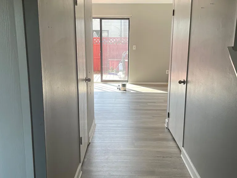 17072 Kingsbrooke Dr — Photo 7