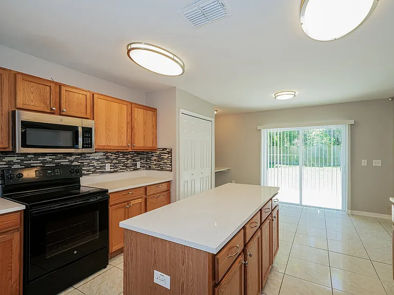 13809 Gentle Woods Ave — Photo 10