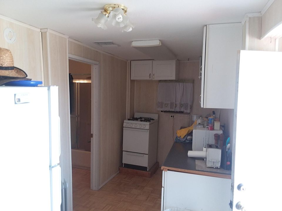 2nd image of 40619 Paradise View Rd #3