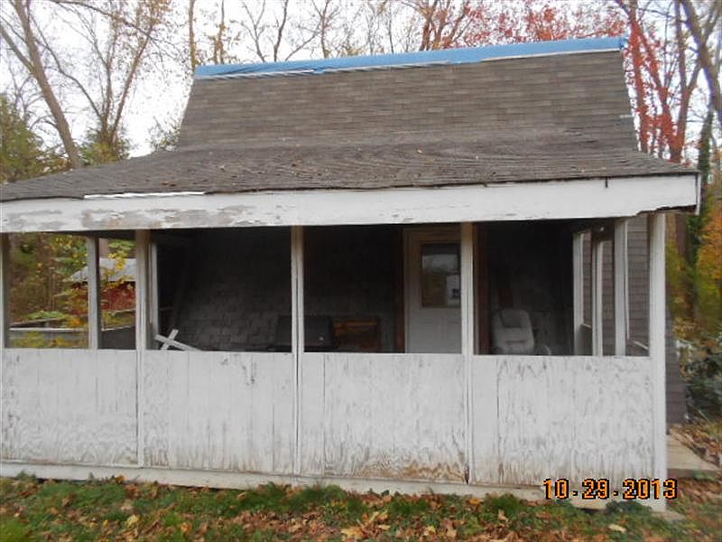 2nd image of 126 Spencer Ave