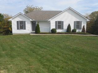 23812 E Sycamore Cir, Kearney, MO 64060