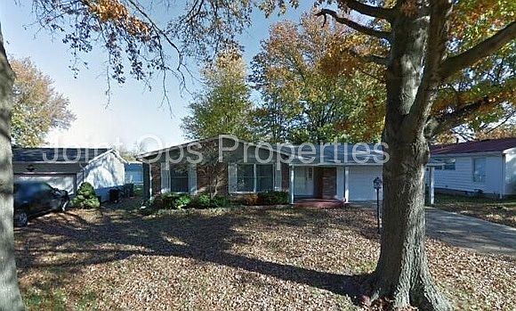 1st image of 11948 Lakecrest Ln