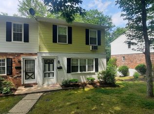 Squire Hill, Torrington, CT 06790