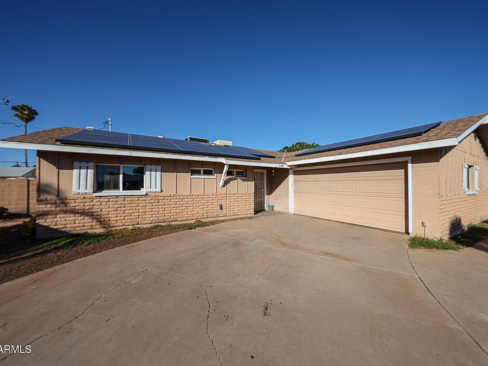 1st image of 2158 W WILLOW Avenue