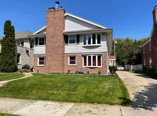 4048 N Newhall St #4048, Milwaukee, WI 53211