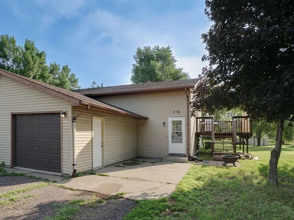 218 Marvin Elwood Rd, Monticello, MN 55362
