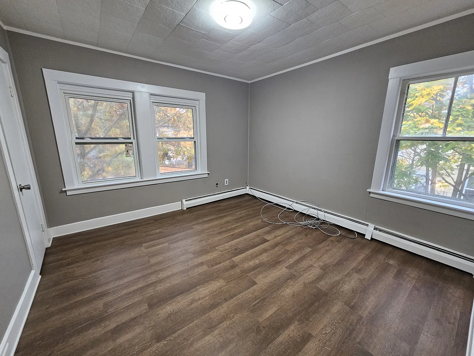 2 bed, 800 sqft, $1,400 — Photo 3