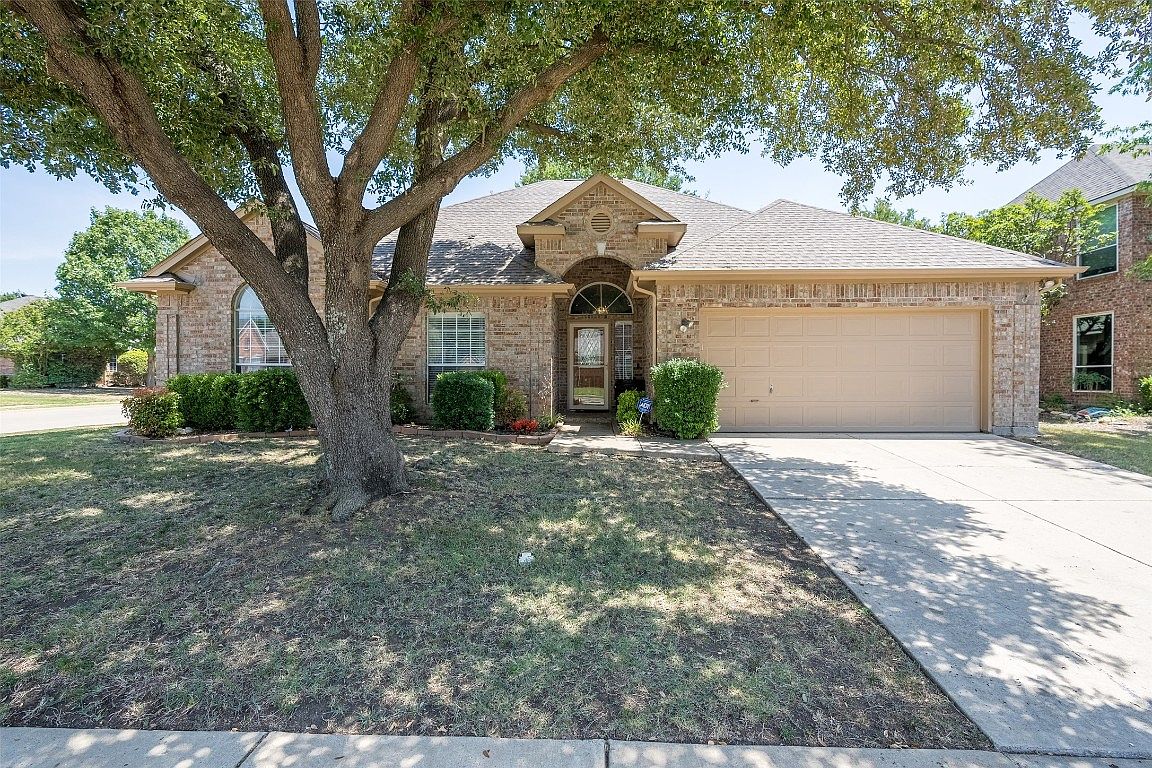 701 Crested Butte Trl, Flower Mound, TX 75028 MLS 20400379 Zillow