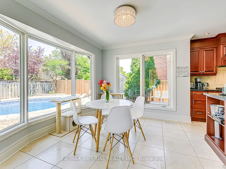 1511 Greenridge Cir — Photo 22