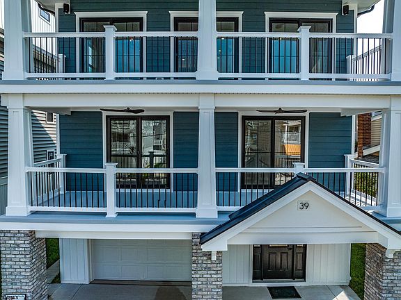 4th image of 39 Sunset Pl