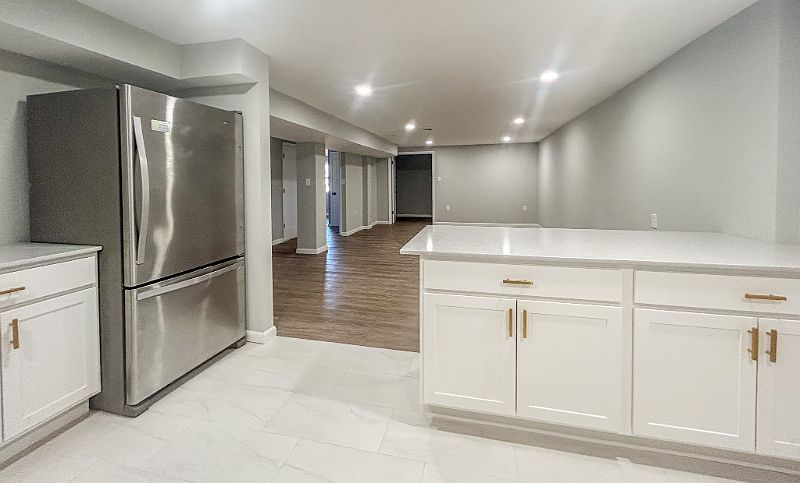 1st image of 15 Sloan Ln #2