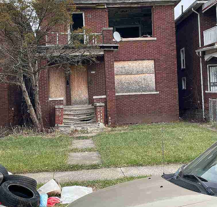 9252 Broadstreet