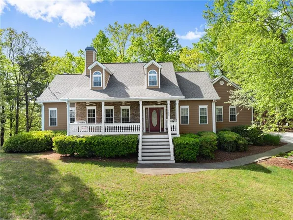 180 Buckeye Rdg E, Dahlonega, GA 30533