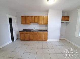 532 S 11th St #2, Newark, NJ 07103