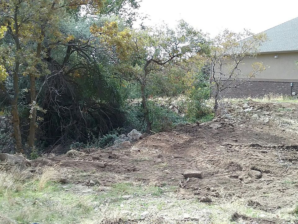 1st image of 1823 Mountain Pines Ln