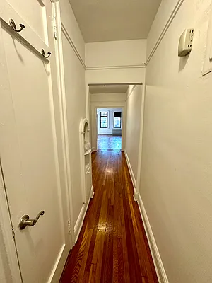 Rented by LRGNY Group, Inc. | media 4