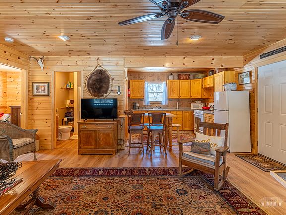 5th image of 163 Callahan Rd