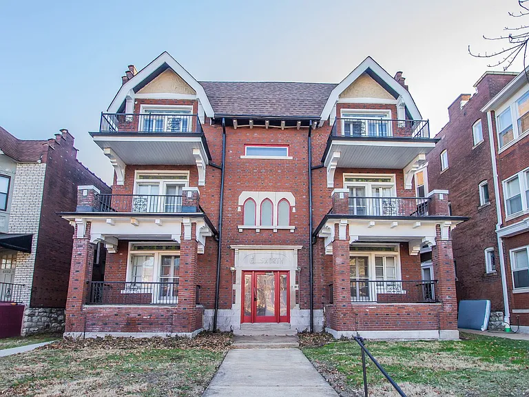 6016 Waterman Blvd #1E — Photo 3