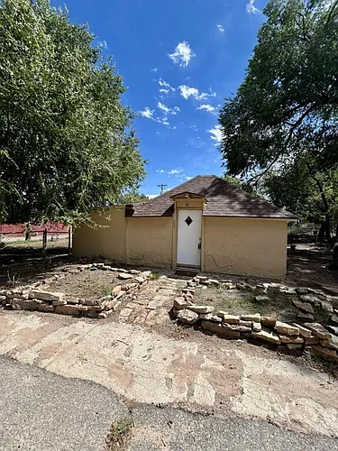 119 Green St Photo 1