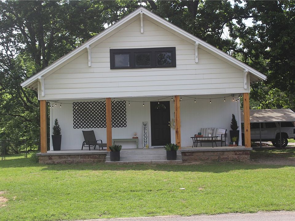 1st image of 1113 N College Ave