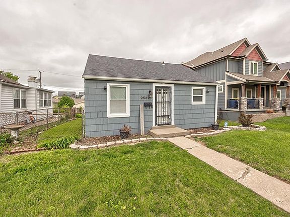 4th image of 2532 W Paseo Blvd