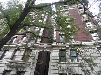 839 West End Avenue in Upper West Side