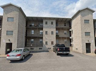 1064 Willowdale Rd #M, Morgantown, WV 26505