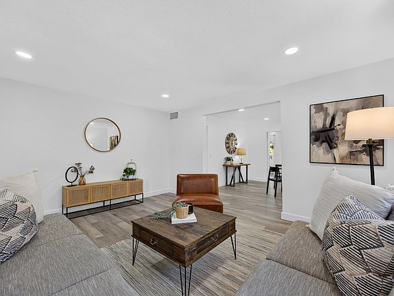 5th image of 5024 Kenneth Ave