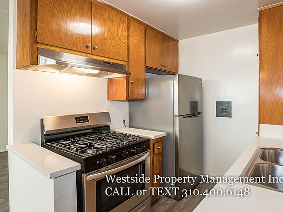 3rd image of 4156 Inglewood Blvd #2