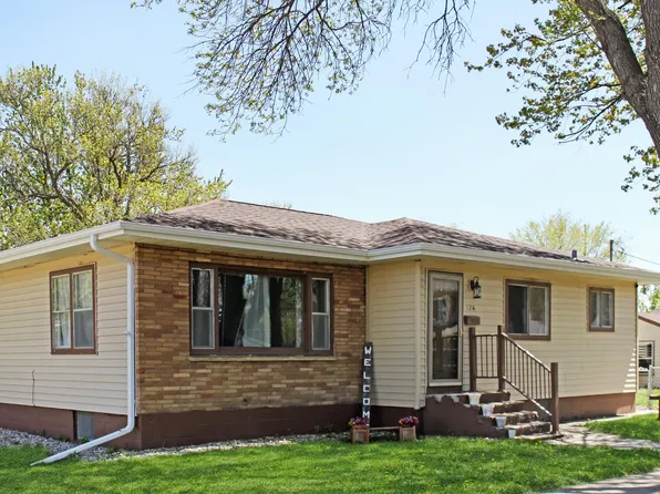 124 Penn St N, Aberdeen, SD 57401