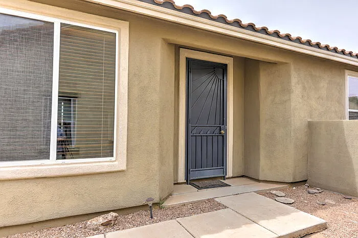 232 W Calle La Bolita — Photo 38