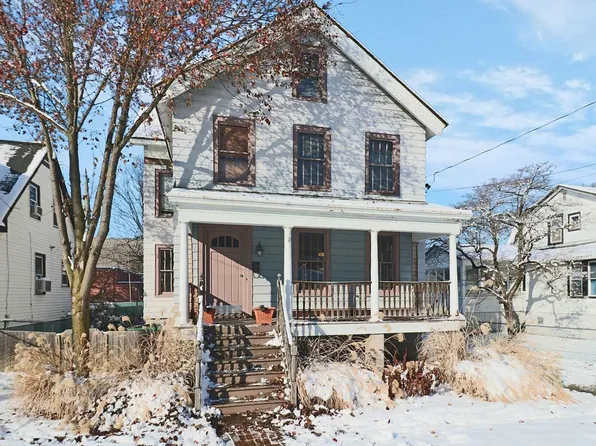 61 S Mesier Ave, Wappingers Falls, NY 12590