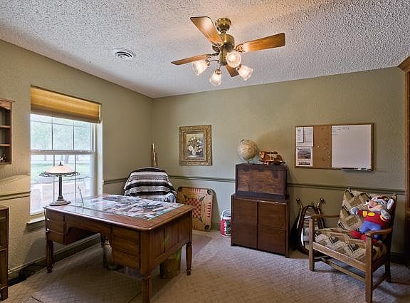 3rd image of 7791 Truax Cir