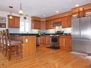 41 Terry Ln, Plainville, MA 02762