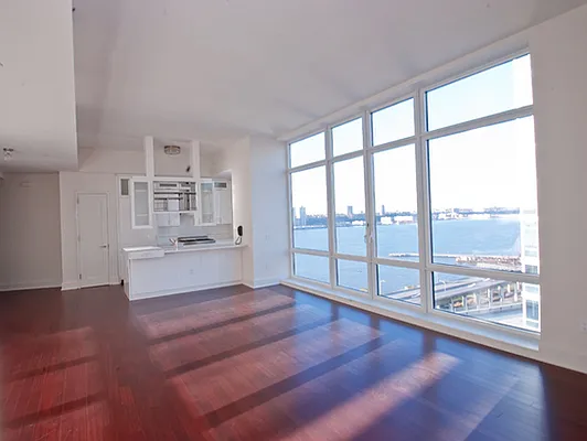 Rented by BLU Real Estate | media 28