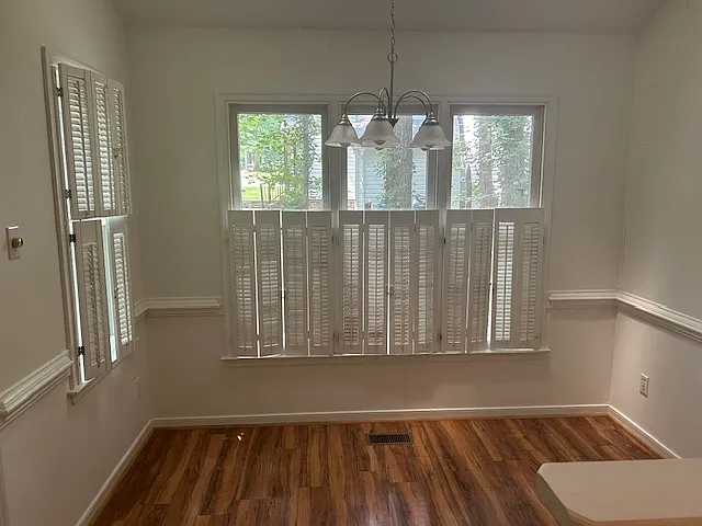 eat in area in kitchen