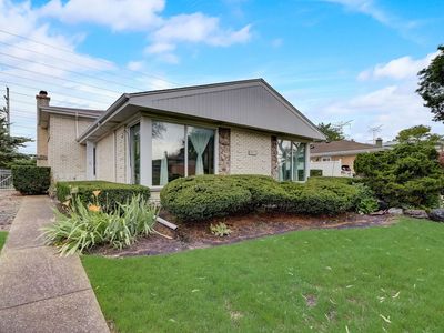 7837 Beckwith Rd, Morton Grove, IL, 60053