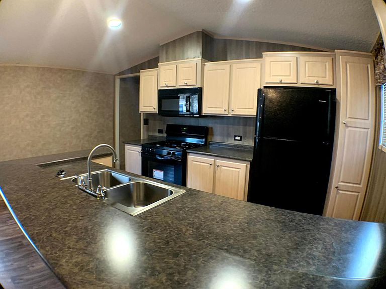 3637 SE 6th St Topeka, KS, 66607 Apartments for Rent Zillow