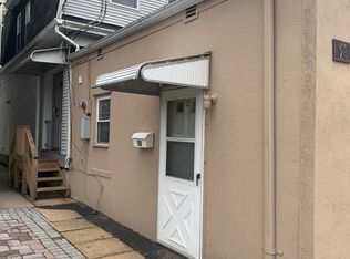 98 Washington Ave #B, Dumont, NJ 07628