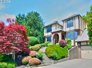 4105 Wood Hill Ct, Lake Oswego, OR