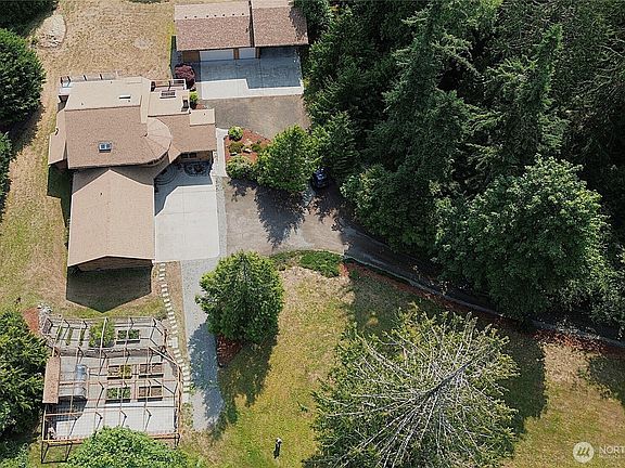 2nd image of 3521 NW 130th Street